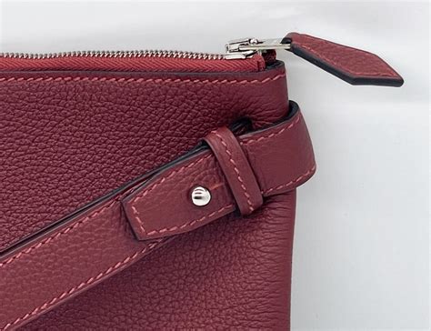 Hermès Togo Cabavertige 24 Pouch 